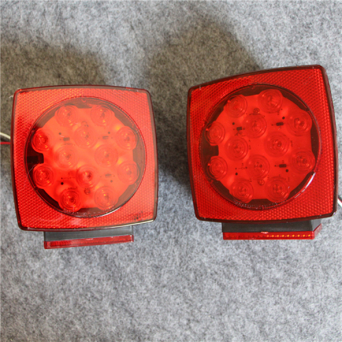 Pair Red Submersible tail lamp with side light