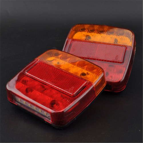 E-MARK 20+6 Square License Plate Lamp