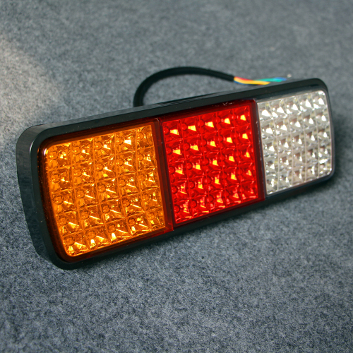 75LED 12V DV Stop Turn Tail Lamp for Truck Trailer